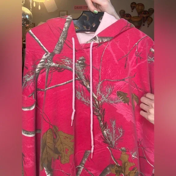 Realtree Pink Camo Pullover Hoodie - Picture 5 of 5